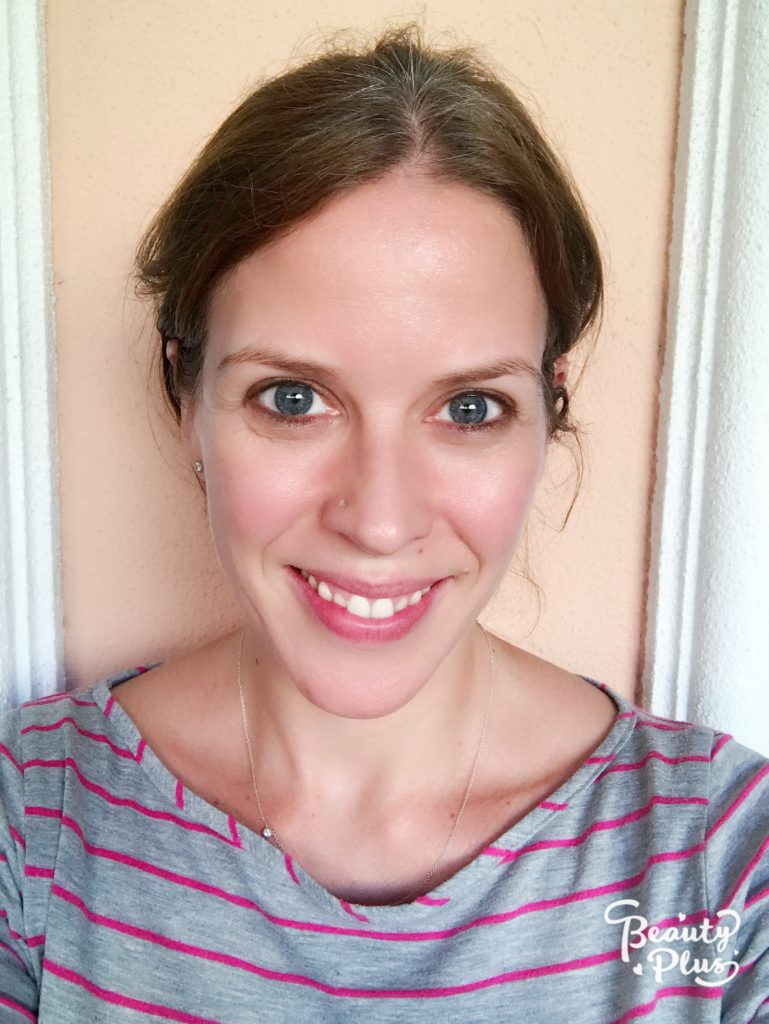 Headshot of Emma from Wanderlust and Wet Wipes blog