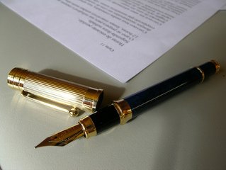 Foutain pen and contract