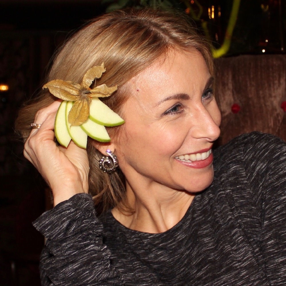 Maria from Passion Fruit, Paws and Peonies