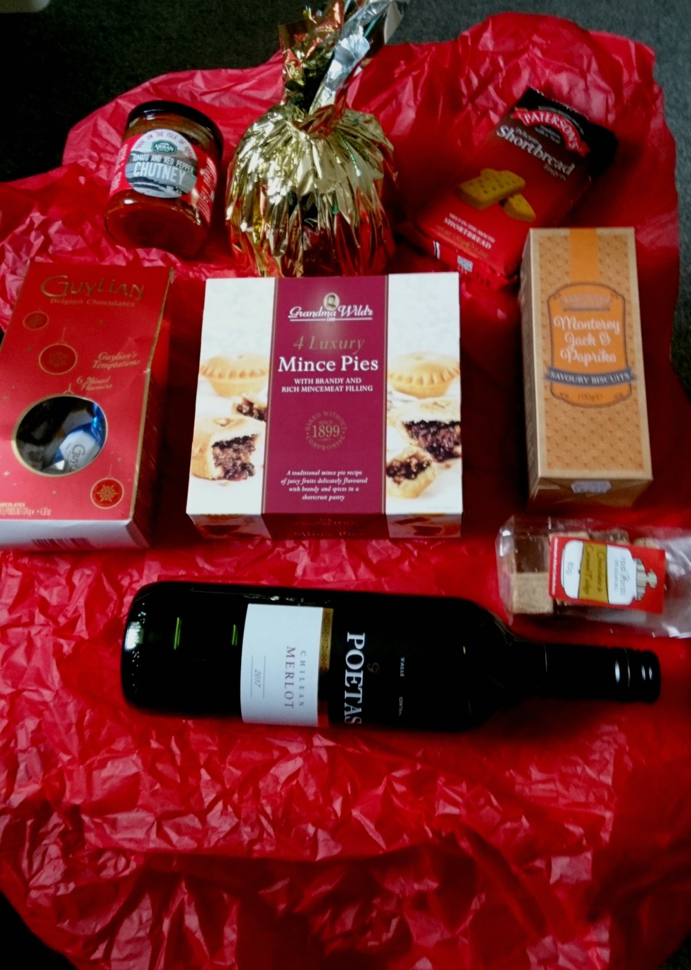 Virginia Hayward Christmas Carol Hamper (items are listed in the post)